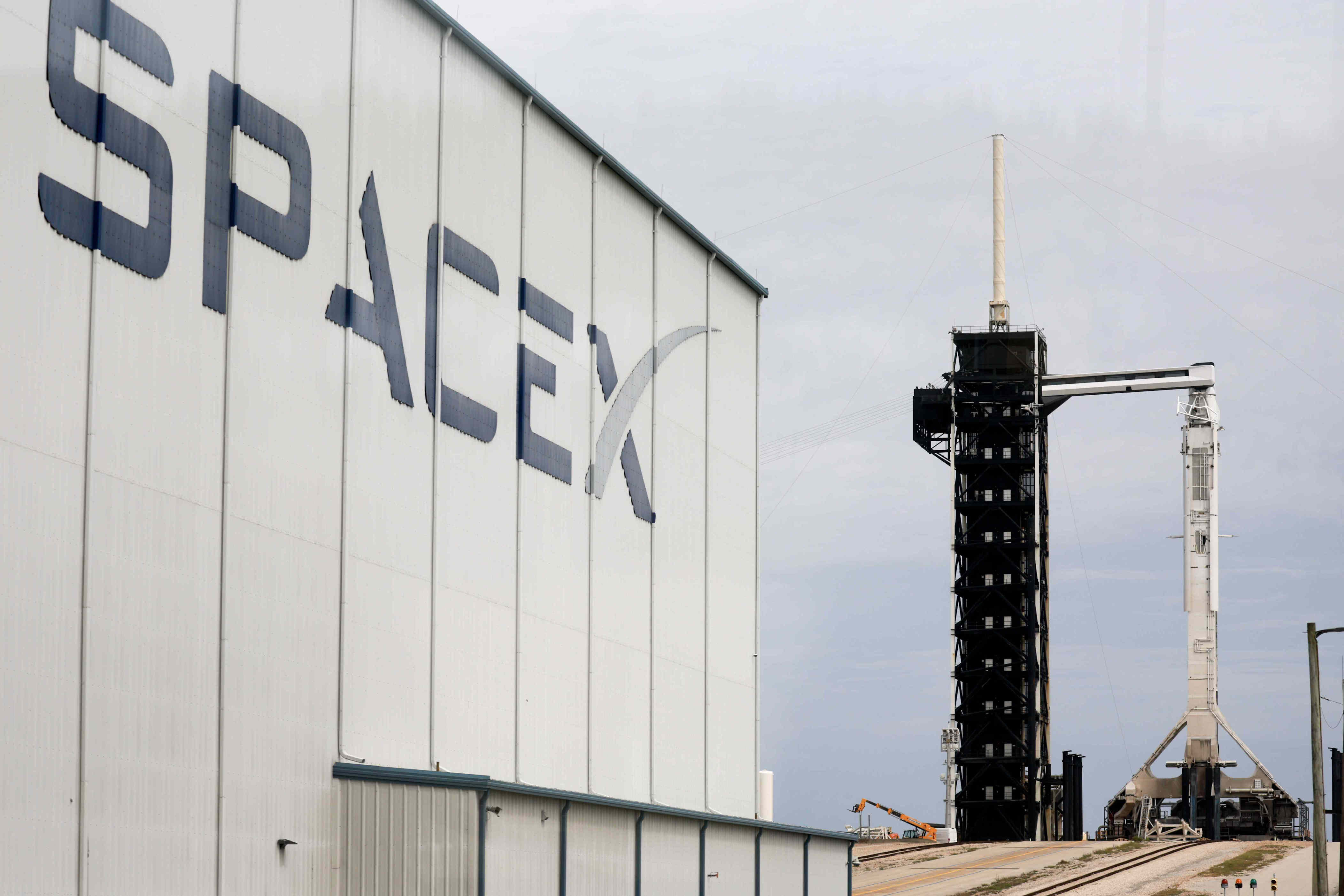 SpaceX stock continues to drop, falling under its IPO price—and 42% below peak
