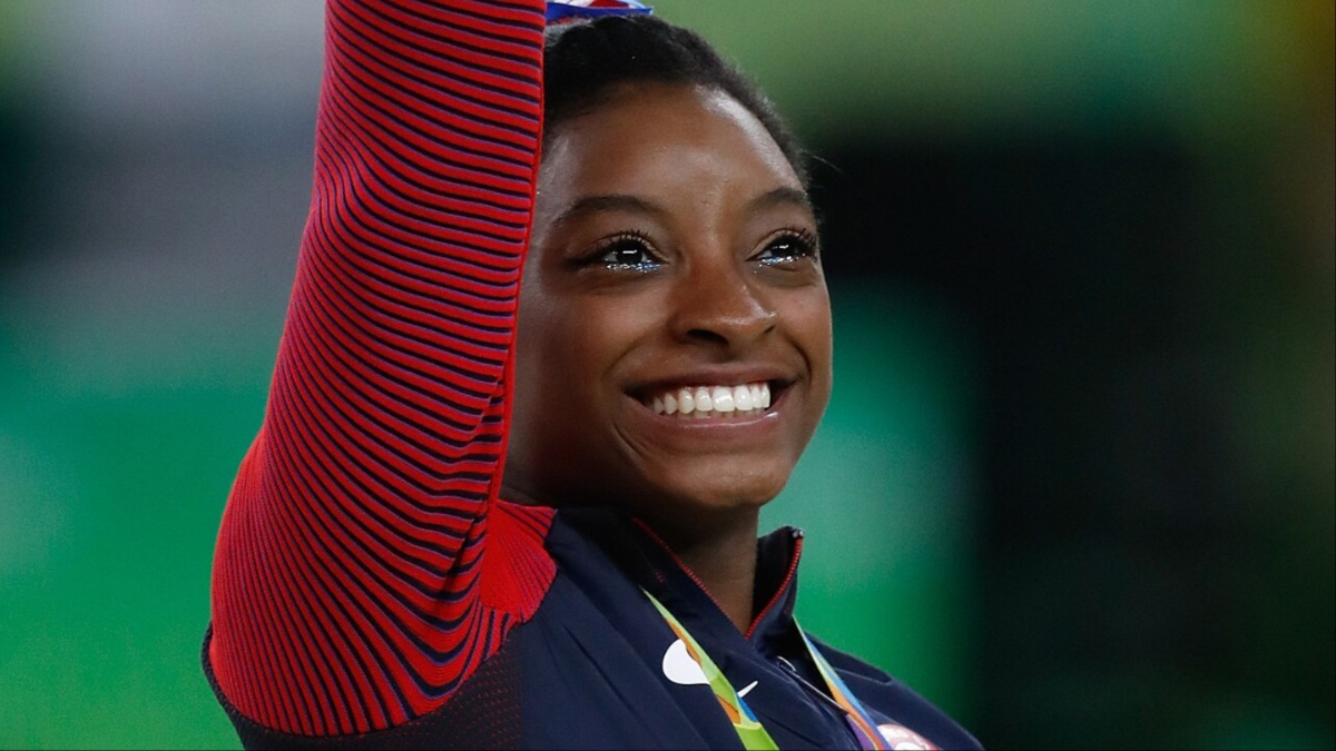 Simone Biles Flaunts Plastic Surgery Results in Show-Stopping ESPYs Gown