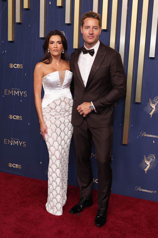 justin-hartley-49-jokes-he-knew-he-wanted-to-marry-sofia-pernas-36