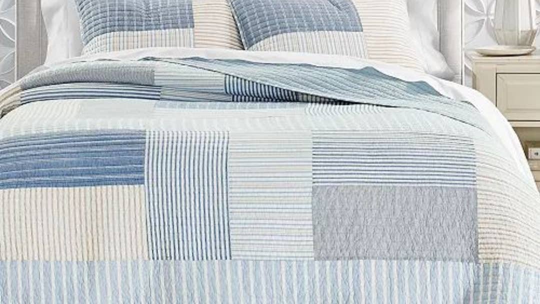 charter-club-seaside-patchwork-3-piece-quilt-set