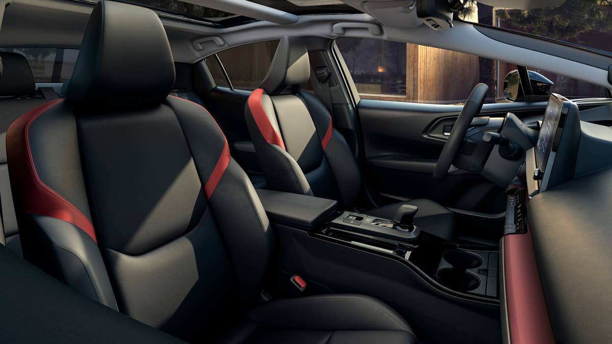 2027-toyota-prius-phev
