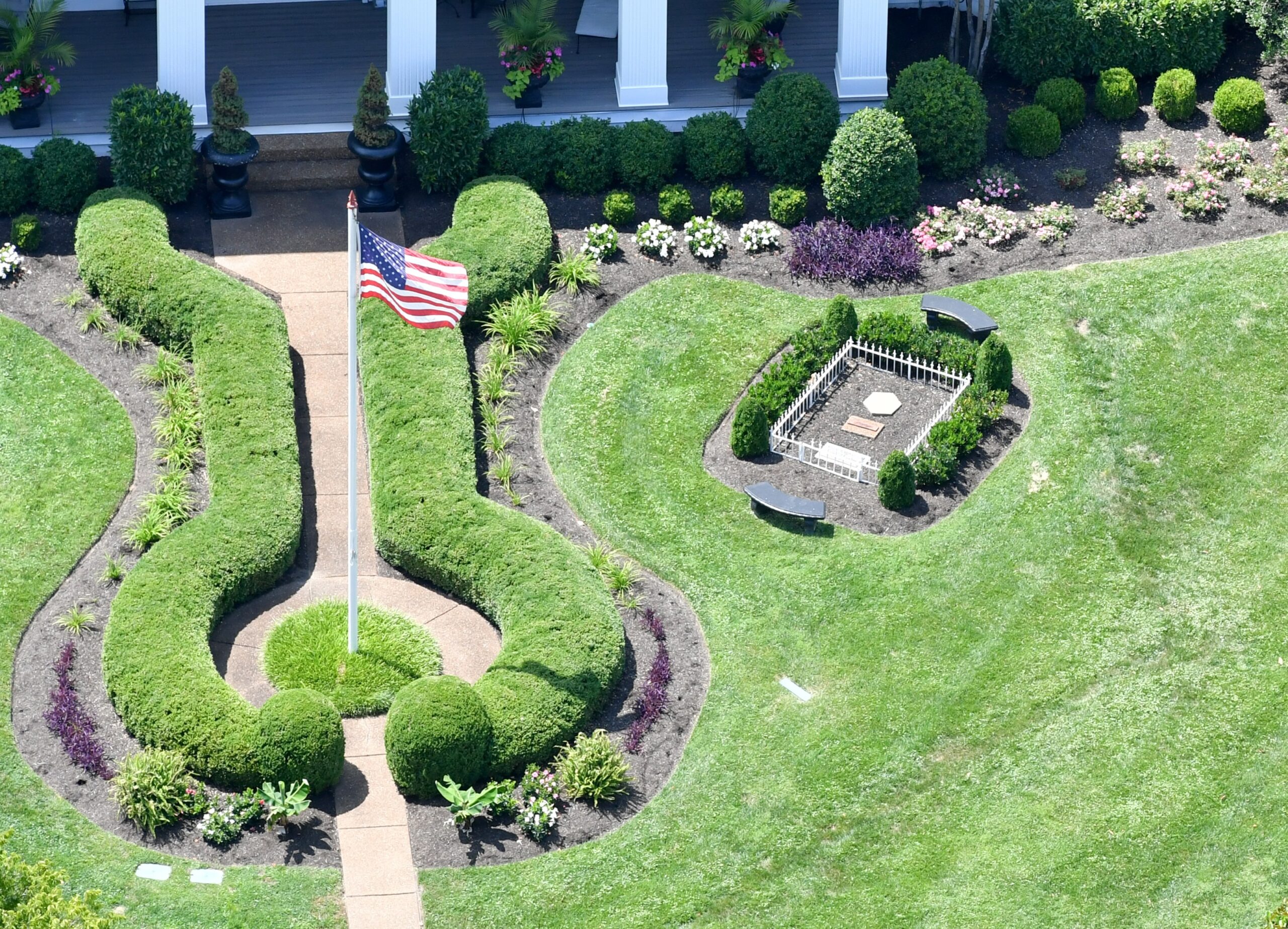 See Dolly Parton’s Private Tennessee Compound That She and Late Husband Carl Dean Built From Scratch