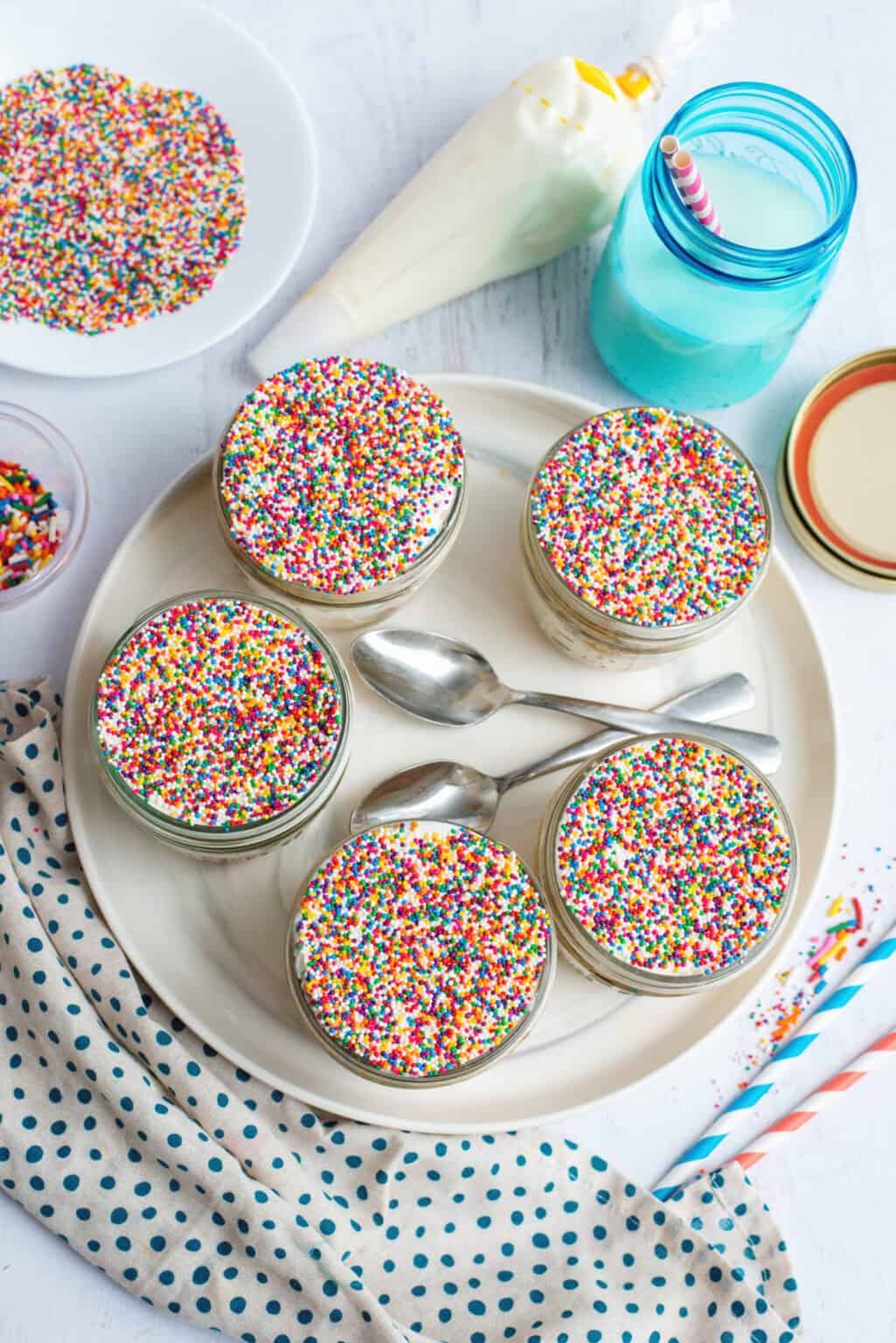 The viral dessert hack turning simple cake into magic