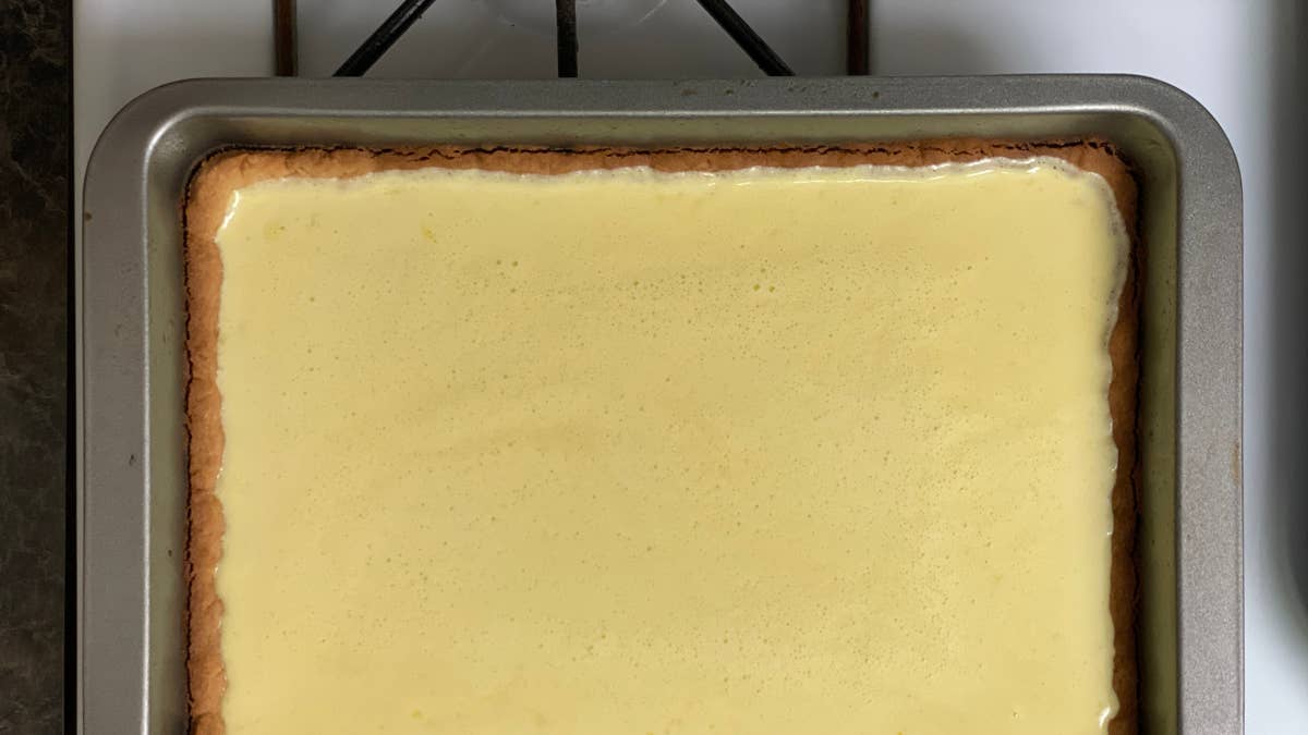 trisha-yearwood-lemon-squares-pre-bake