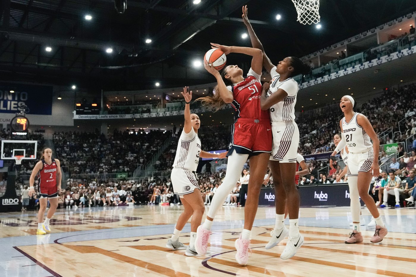 Tempo sign Canadian Kayla Alexander to a second seven-day hardship contract
