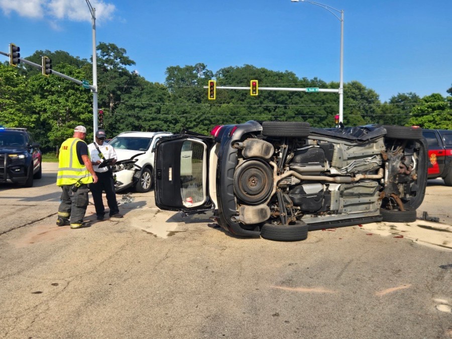 Two-car crash shut down traffic in North Peoria Thursday