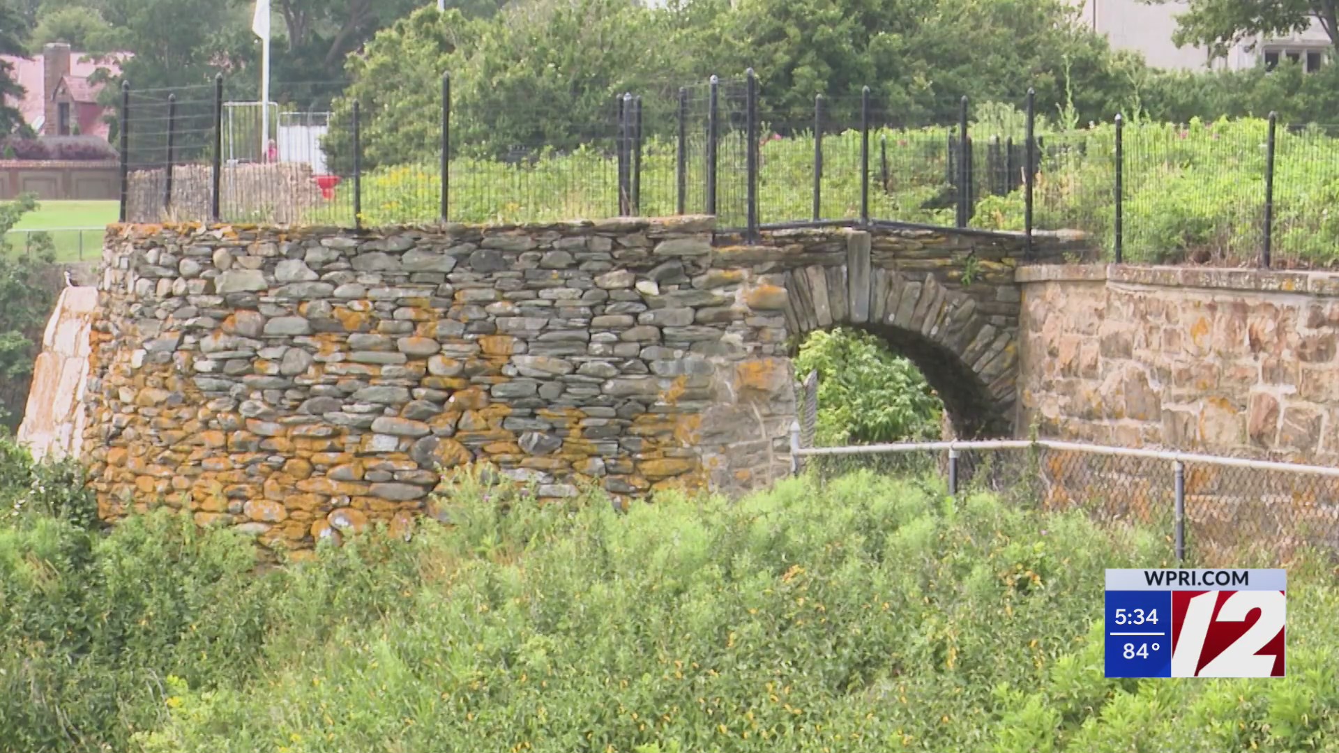 Cliff Walk repairs halted by scenic overlook dispute