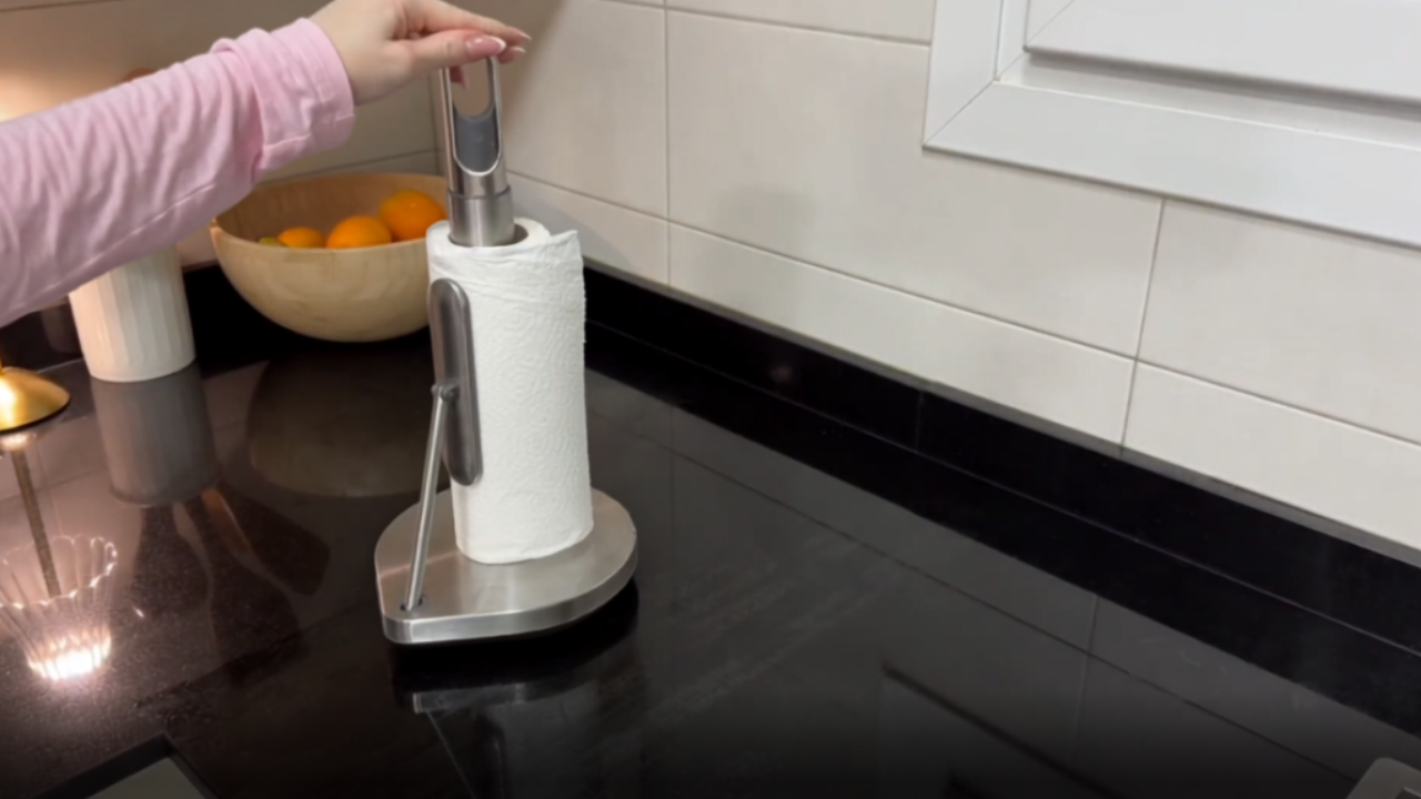 The 10 cleaning tasks smart homeowners do every day