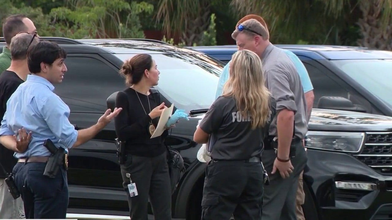 Florida man, 27, found dead after reported stabbing at apartment ...