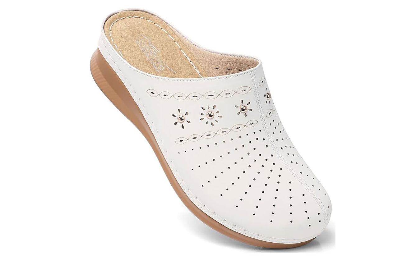 SHIBEVER Clogs for Women Mules Comfortable: Slip On Closed Toe Casual Shoes | Cushioned Footbed All-Day