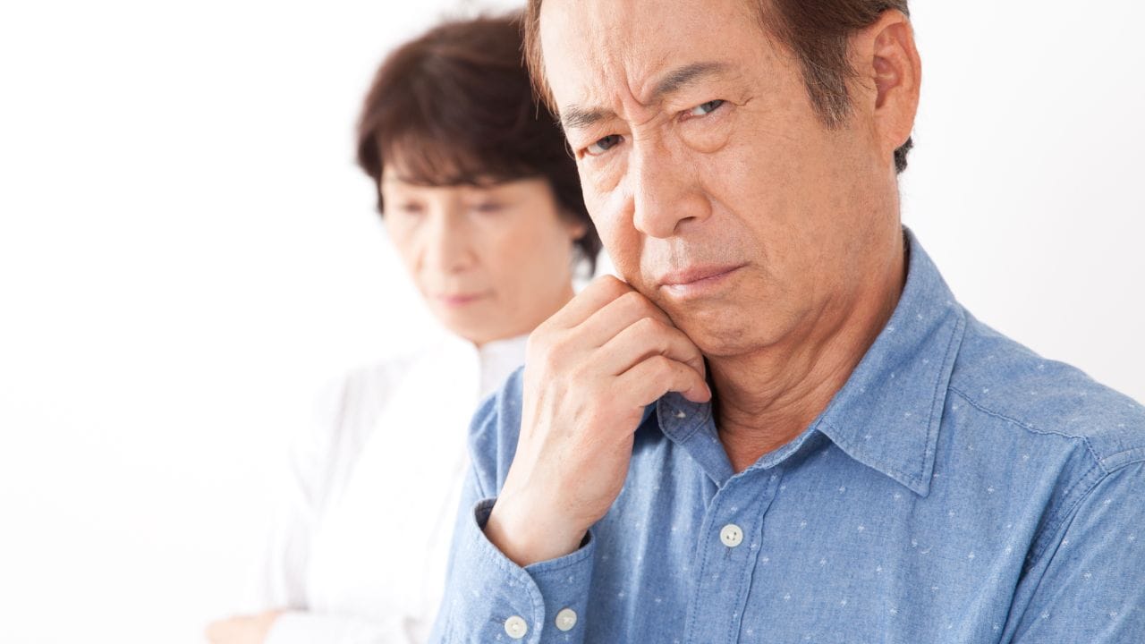 妻に言えるわけがありません…〈退職金2,500万円〉〈年金月19万円〉65歳男性の自業自得。老後は優雅に「地中海クルーズ」の悲惨すぎる結末