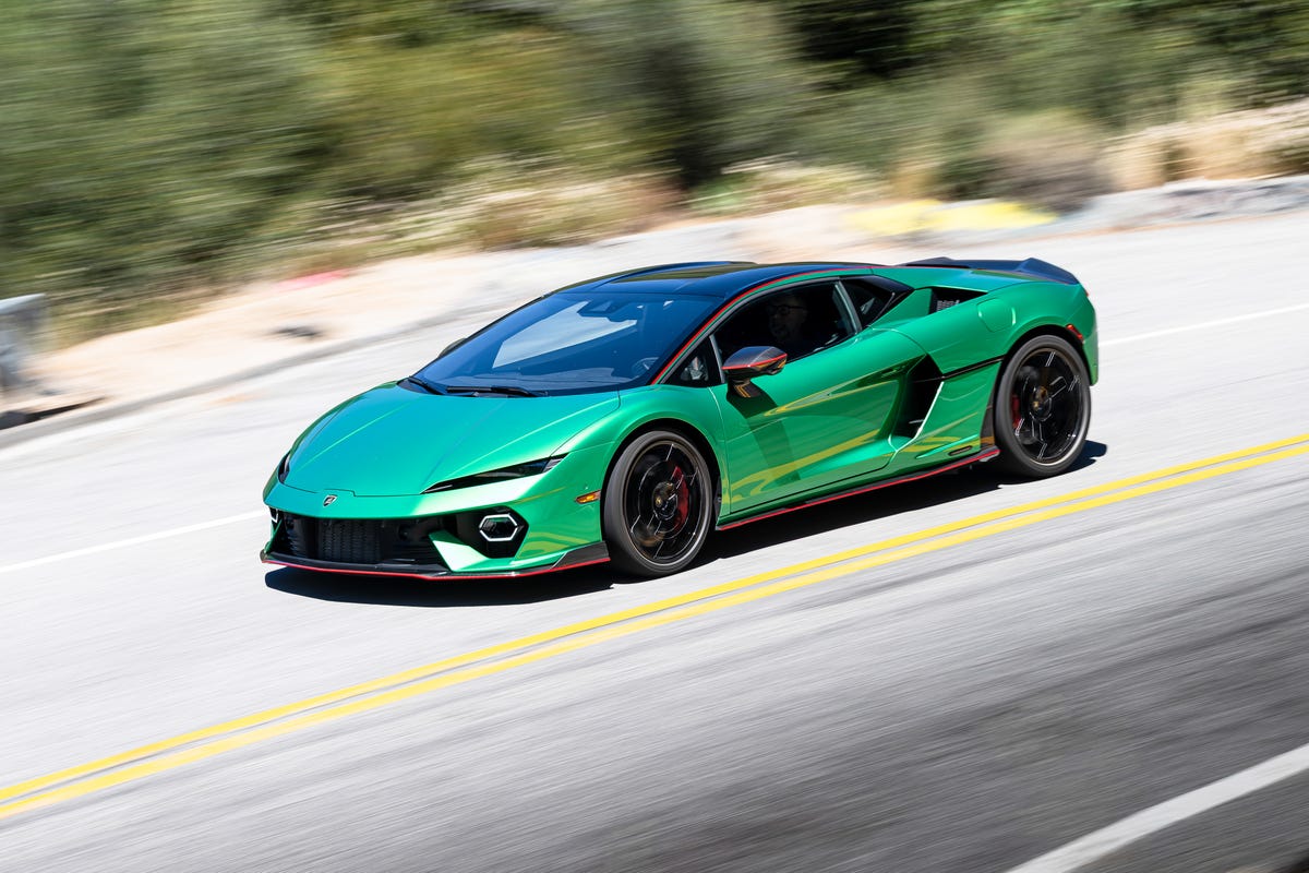 See Exterior Pics of the 2026 Lamborghini Temerario