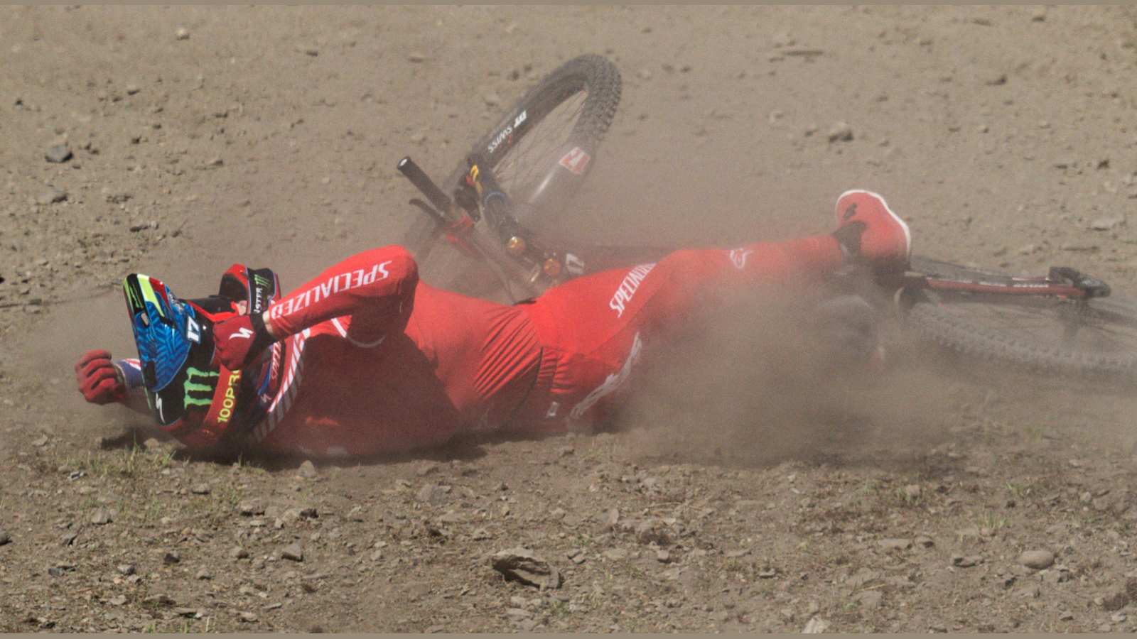 Sicherheit im Downhill-Weltcup: Airbag-Westen im Einsatz
