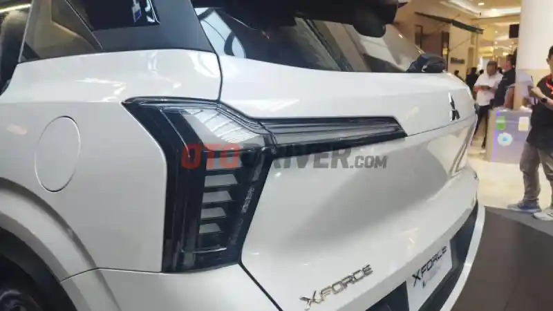 Mitsubishi Pilih HEV Meski Punya Teknologi Hybrid Lainnya Mitsubishi Pilih HEV Meski Punya Teknologi Hybrid Lainnya