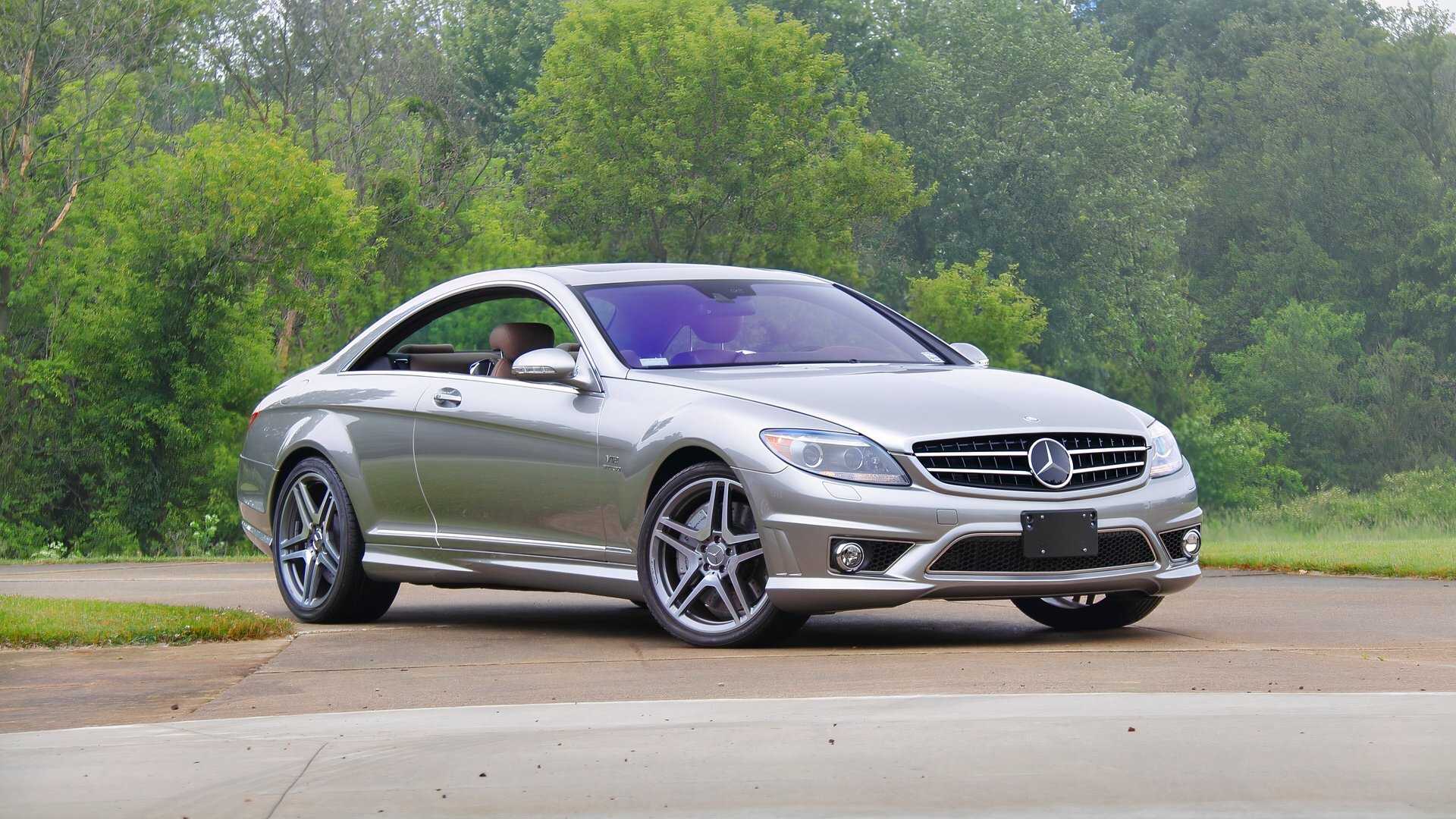 Front 3/4 view of a 2008 Mercedes-Benz CL 65 AMG