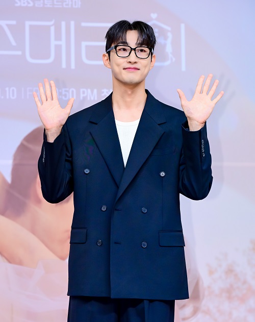 公開恋愛からわずか6カ月! 韓国俳優カップルが結婚へ…ミュージカル共演からゴールイン