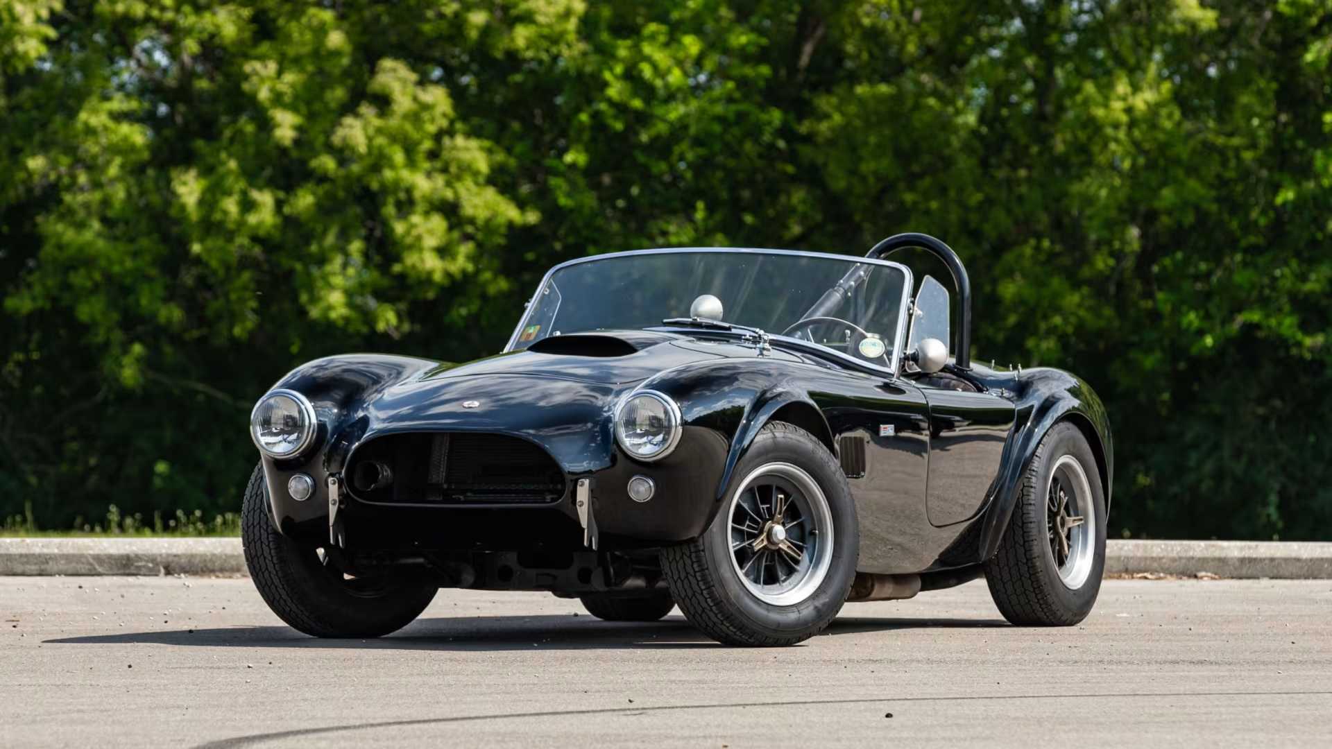 Black 1963 Shelby Cobra 289