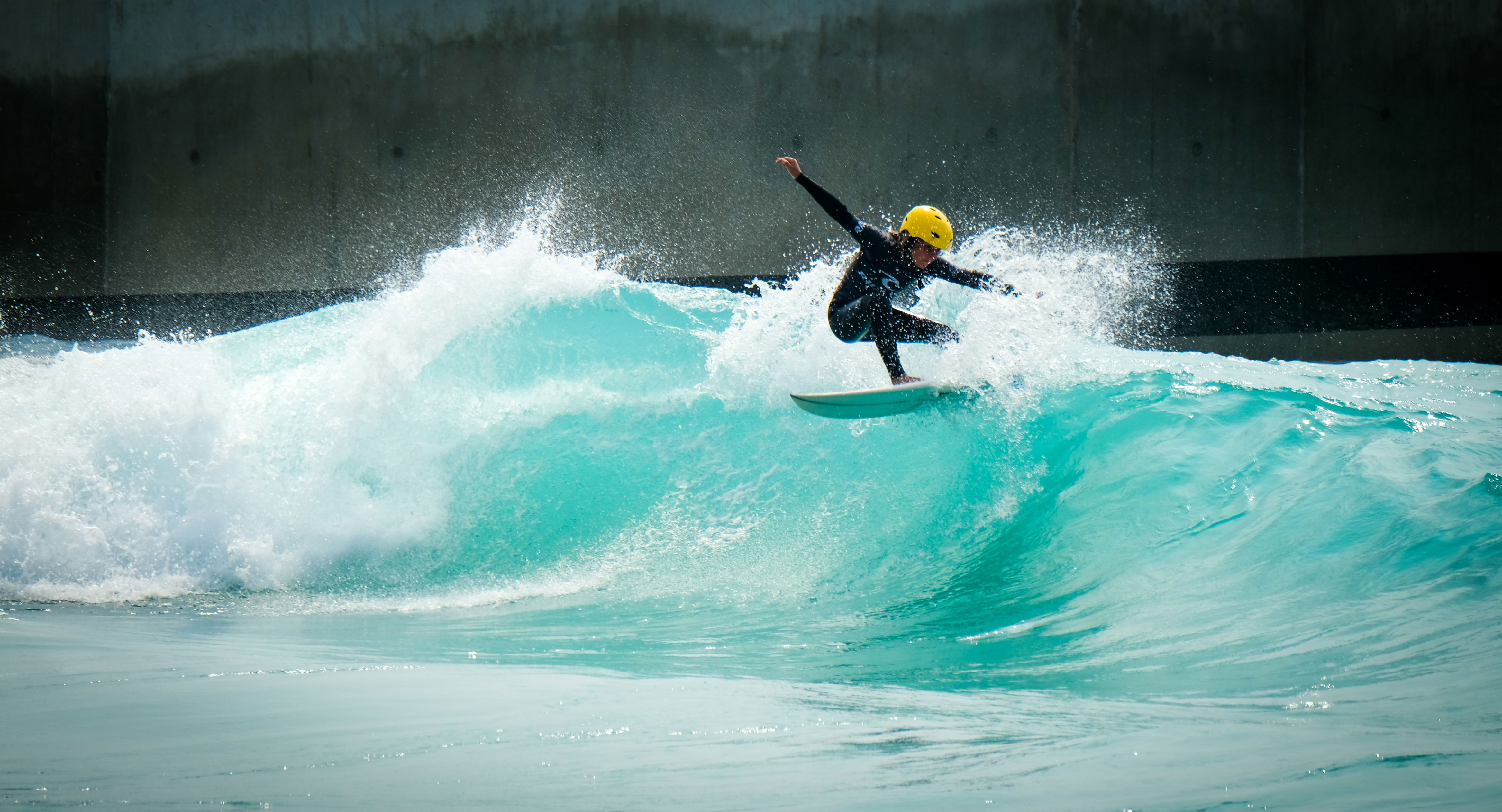 Portugal’s first wave pool now open for bookings