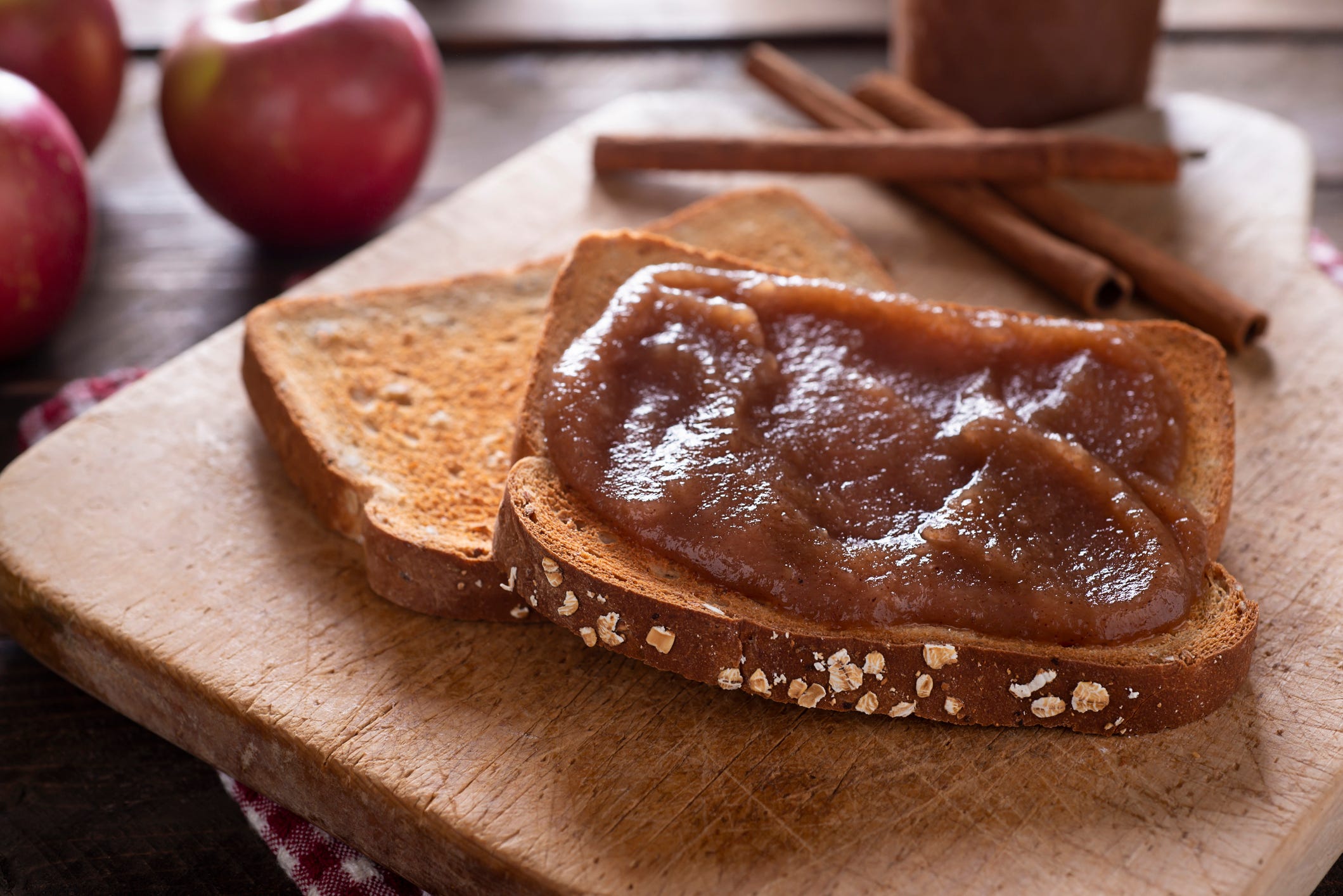 The perfect apple butter takes time, but can be a nutritious snack.