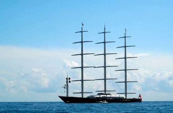 Maltese Falcon fa tappa all'Elba: il super veliero da 88 metri di Luca ...