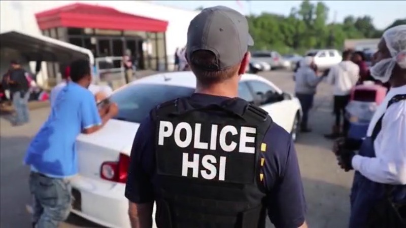 Will Bakersfield become a ‘sanctuary city'? City officials discuss controversial proposal
