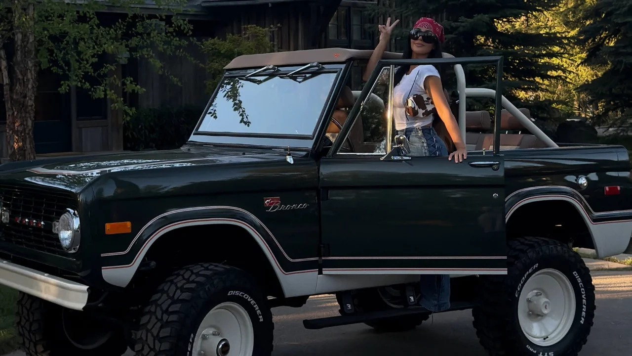Kim Kardashian adds $285,000 1973 Ford Bronco to her $3.8M car collection and people are having the same reaction to it