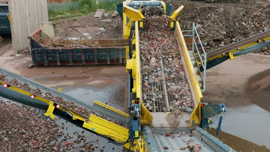Modern aggregate screening equipment boosts recycling performance