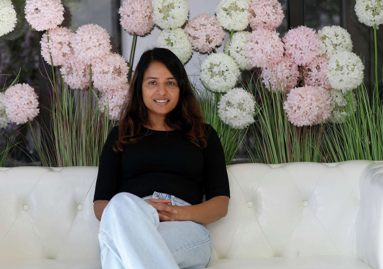This North Texas Indian vegetarian restaurant is the world's largest, its owners say