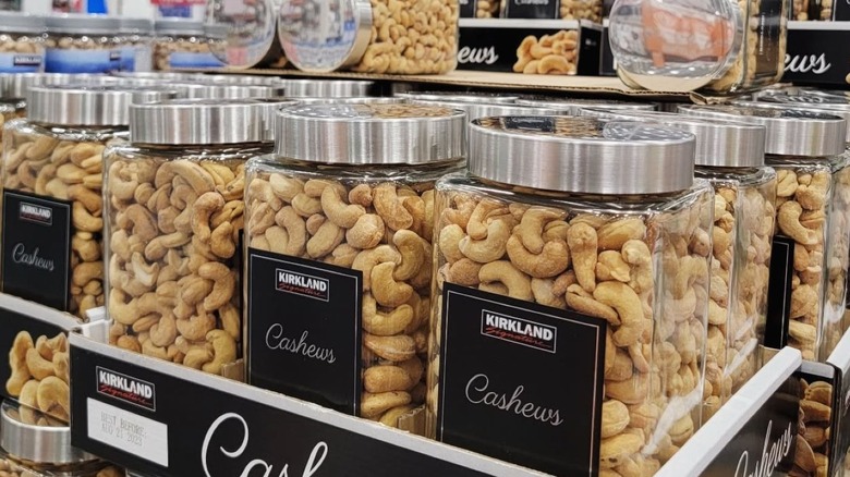 Here's What Makes Costco's Black Label Cashews Different From The Classic