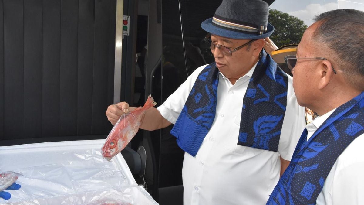 Karantina Banten perketat pengawasan di Bandara Soetta, DPR RI tinjau ...
