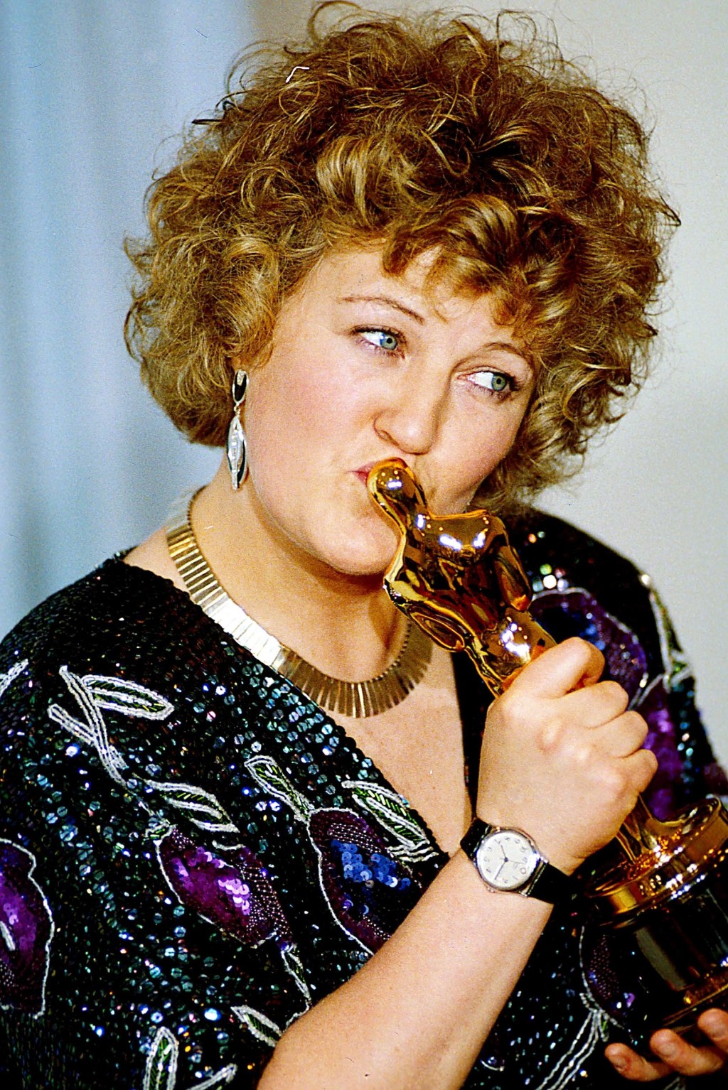 'Home Alone 2' pigeon lady, Brenda Fricker, dead at 81