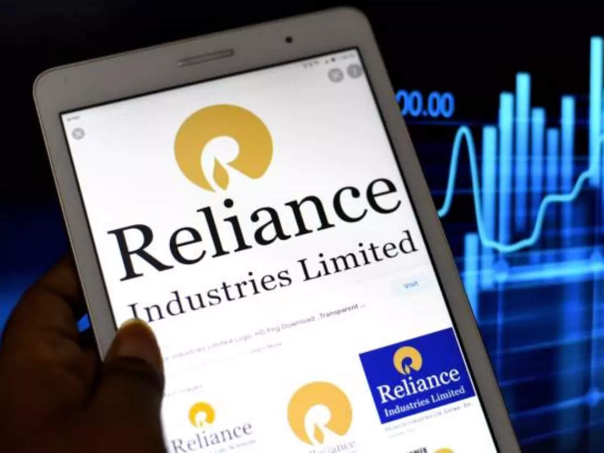 Rs 9,000 crore bet! Reliance Industries promoters increase stake by 0.5 ...