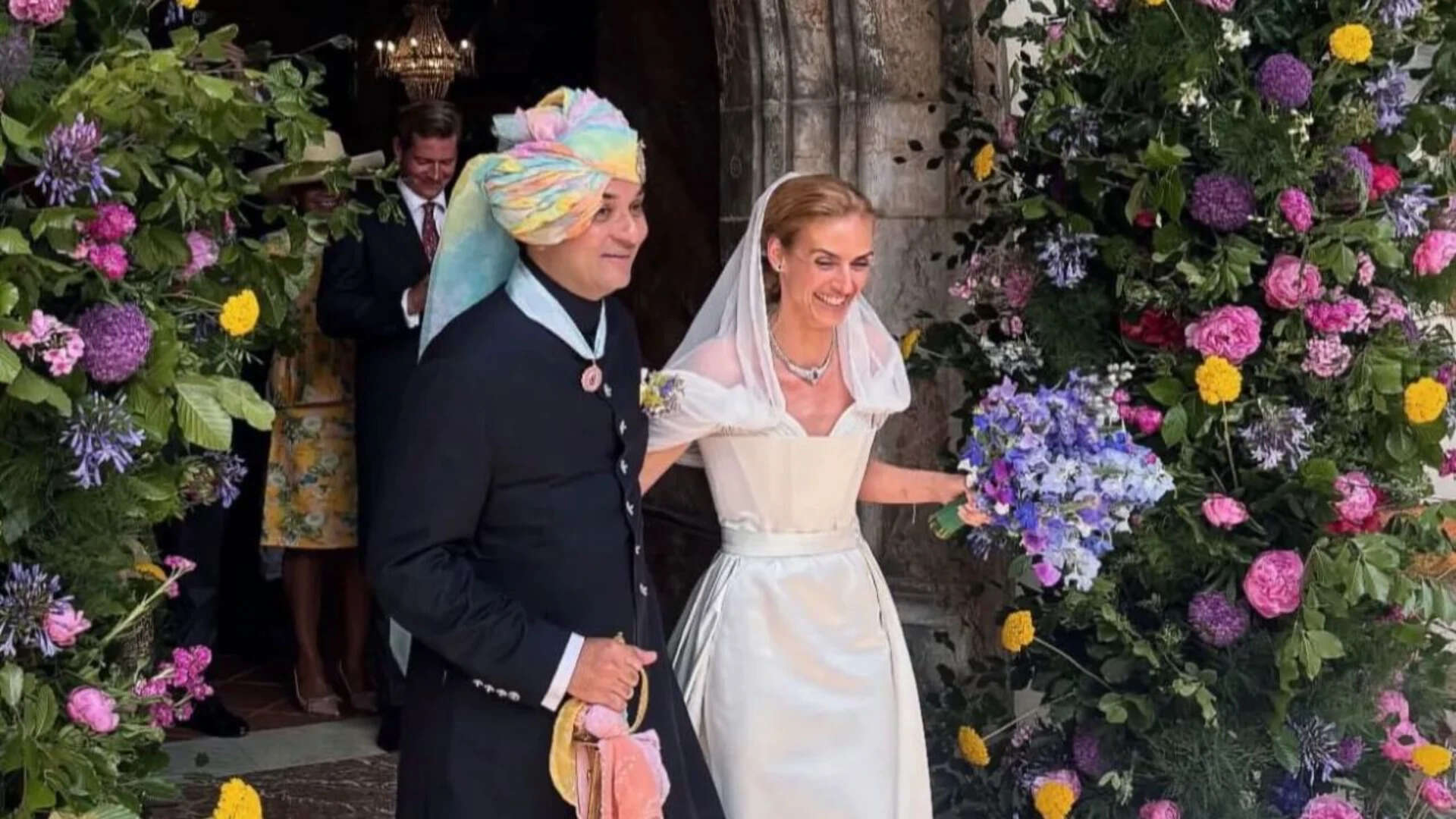 Vanderbilt countess marries Indian princely scion in rainbow-hued ...