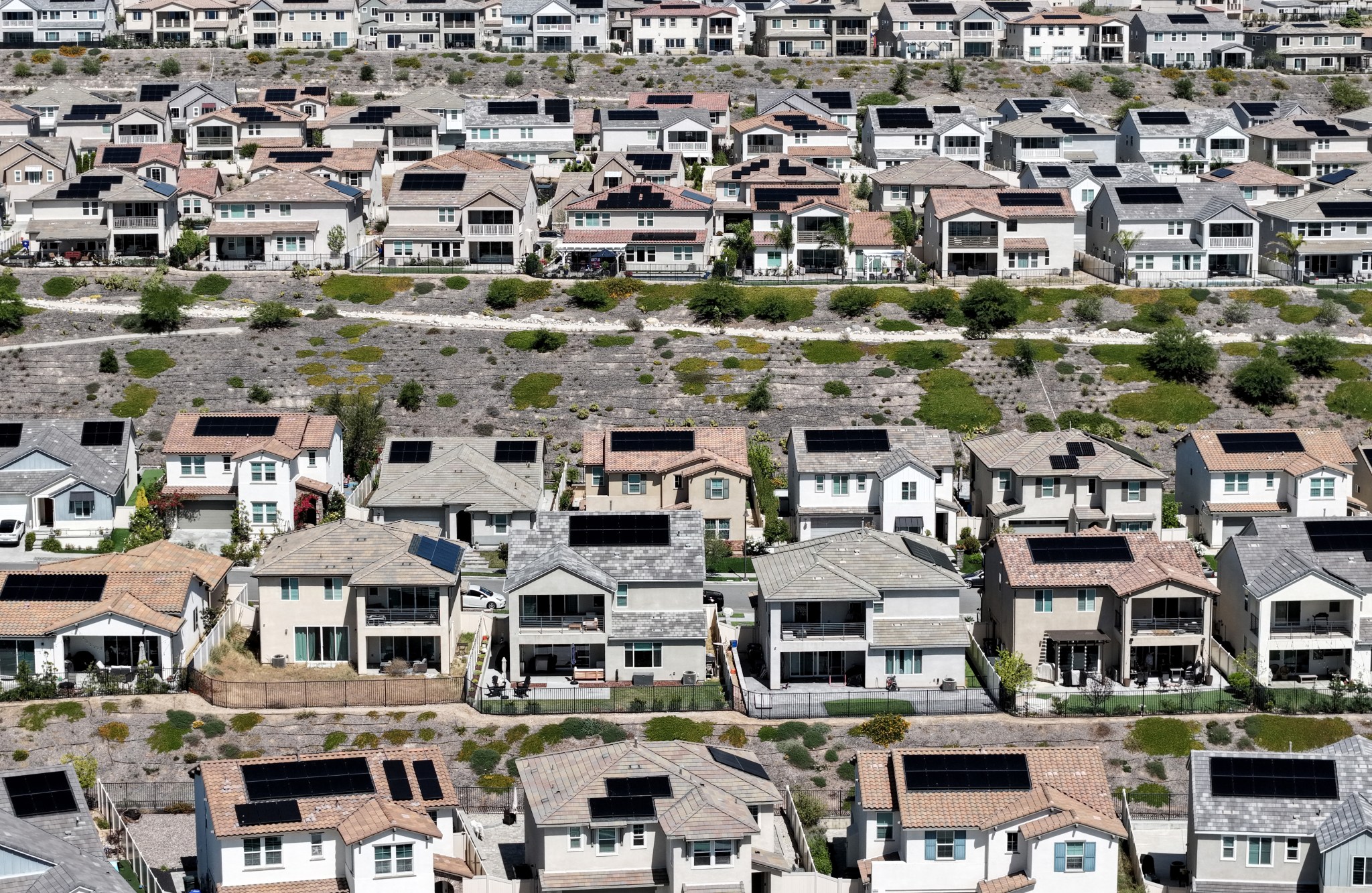 Mortgage rates hit 2026 high as inflation squeezes Americans