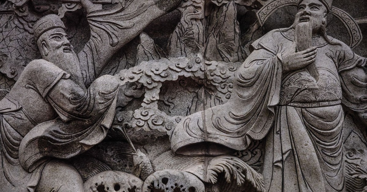 7 Ancient Cultures That Predicted the End of the World (and what they really said)