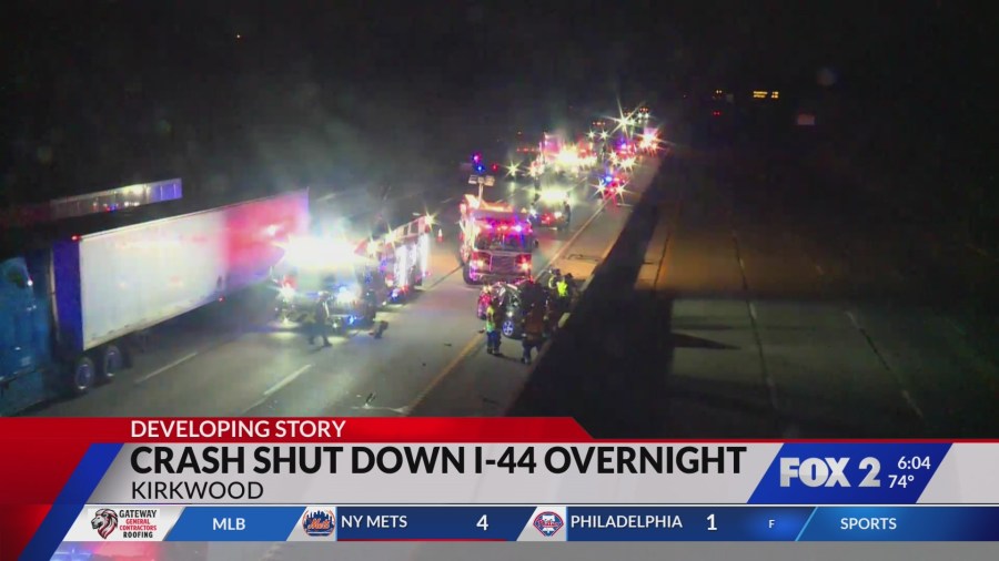 1 dead, 2 injured in overnight crash on Interstate 44