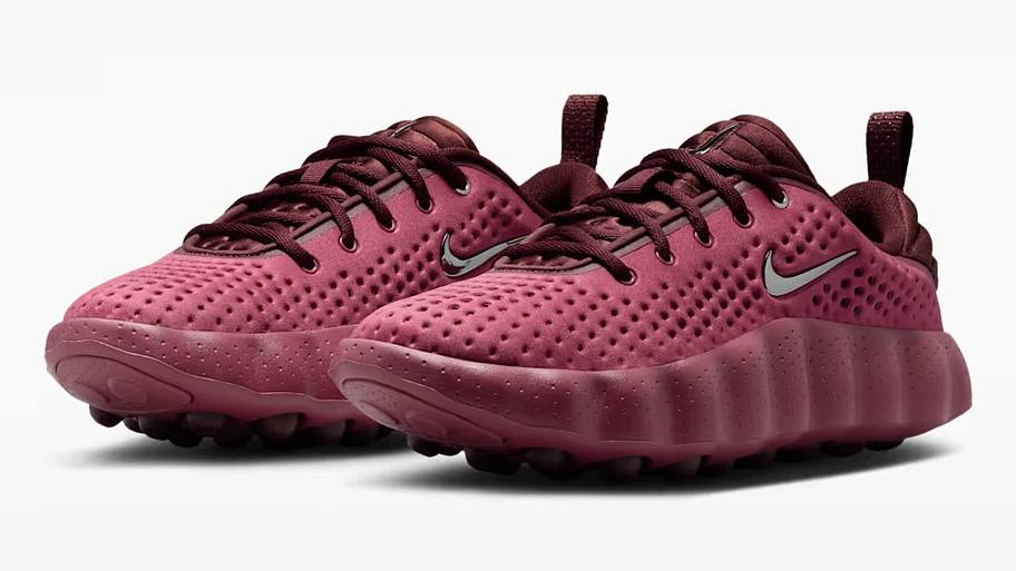 Side view of the Nike Mind 002 'Pink Smoke' colorway.