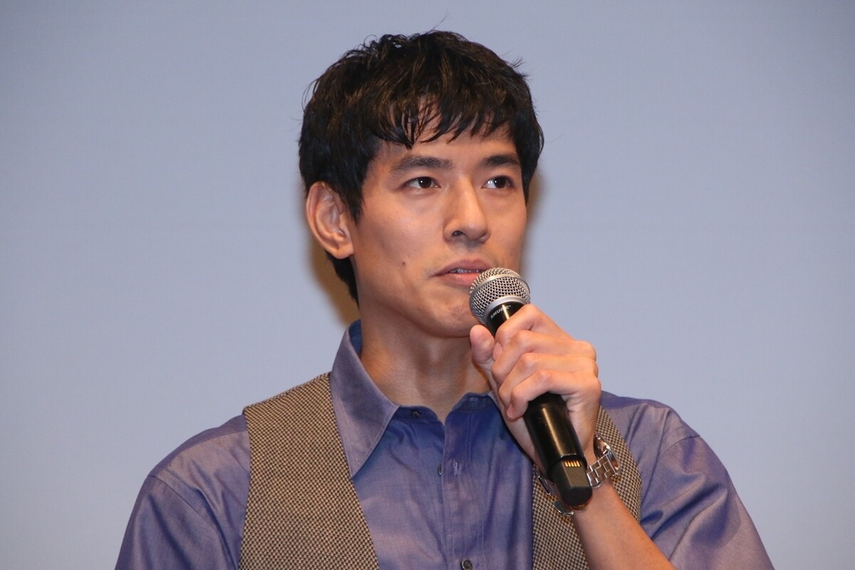 「またいやらしい目で…」「すごく嫌でした」と“嫉妬”も…松山ケンイチが『Tシャツが乾くまで』の中島歩を絶賛したシーンとは