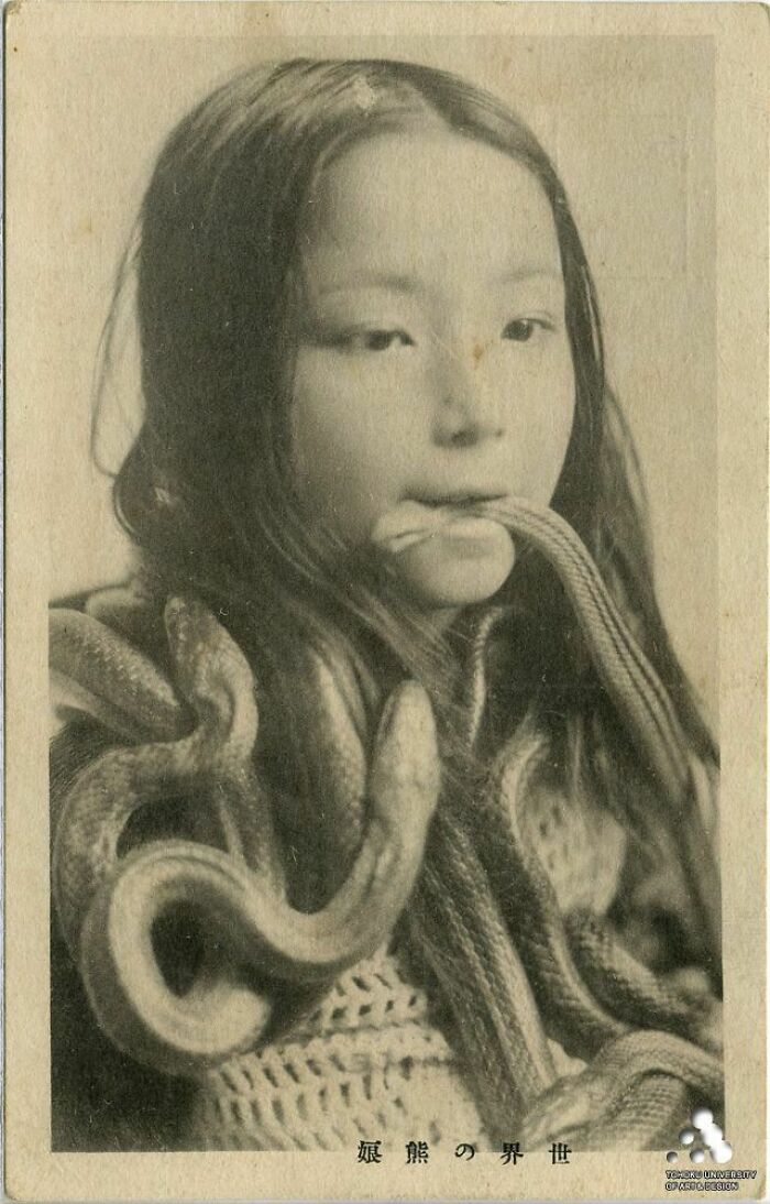 32 Eerie Historical Photos That Are Hard To Look Away From