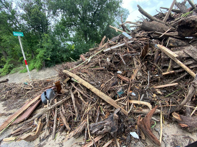 Live updates: Floodgates open at multiple dams; Llano River forecast to ...