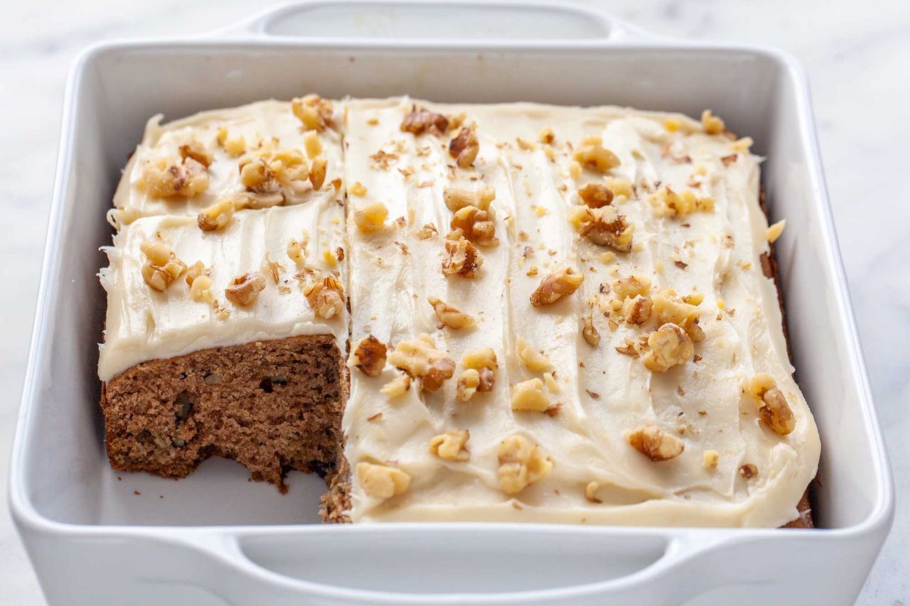 10 Healthy Snacks You Can Make With Yogurt or Cottage Cheese