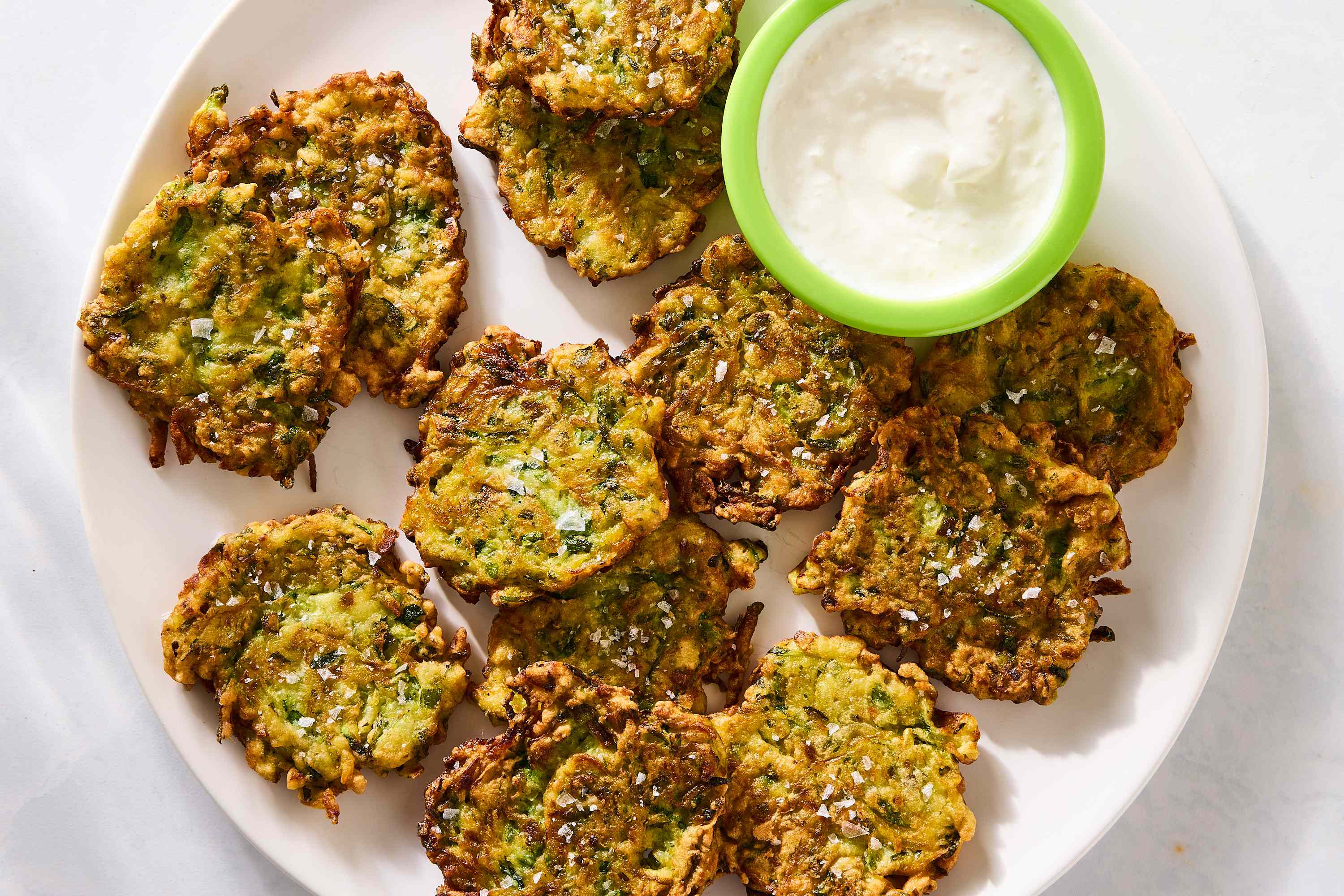 10 healthy snacks you can make with yogurt or cottage cheese