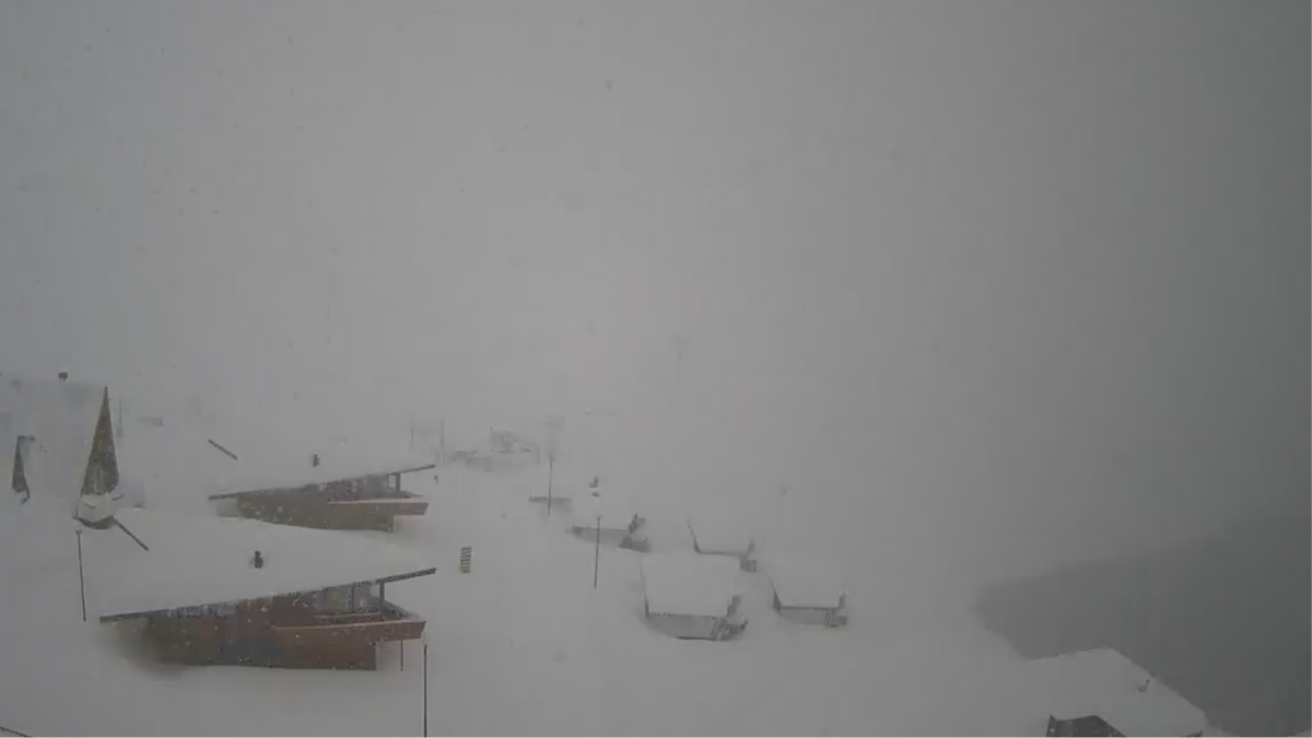 40 Inches Overnight With No Signs of Slowing Down: South America's Ski Resorts Buried in Snow