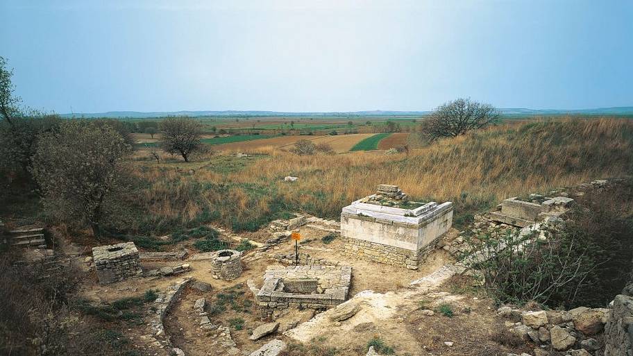 Sanctuary and altar in Troy VIII in Turkey