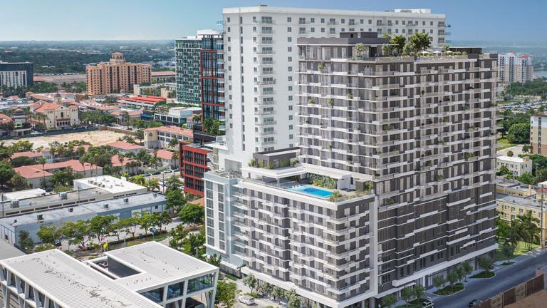 West Palm Beach rides next wave of growth with new luxury tower beside ...