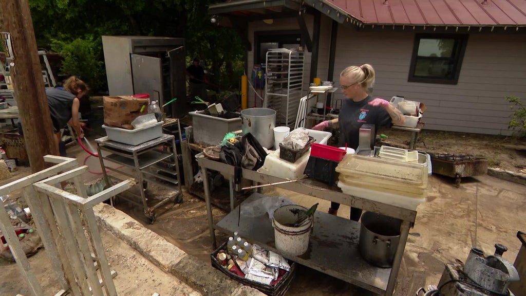 Kerrville community helps beloved restaurant rebuild after devastating flooding