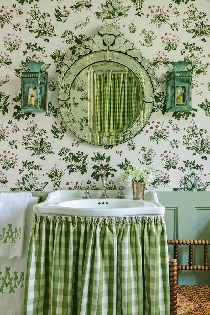 powder-bathroom-design-ideas-amory.jpg