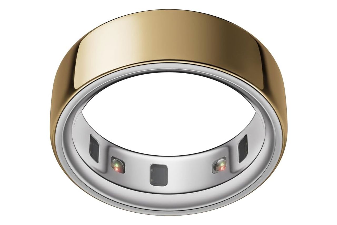 Oura Ring 4 - Gold - Size 7 - Smart Ring - Size First with Oura Ring 4 Sizing Kit - Sleep Tracking Wearable - Heart Rate - Fitness Tracker - Up to 8 Days of Battery Life
