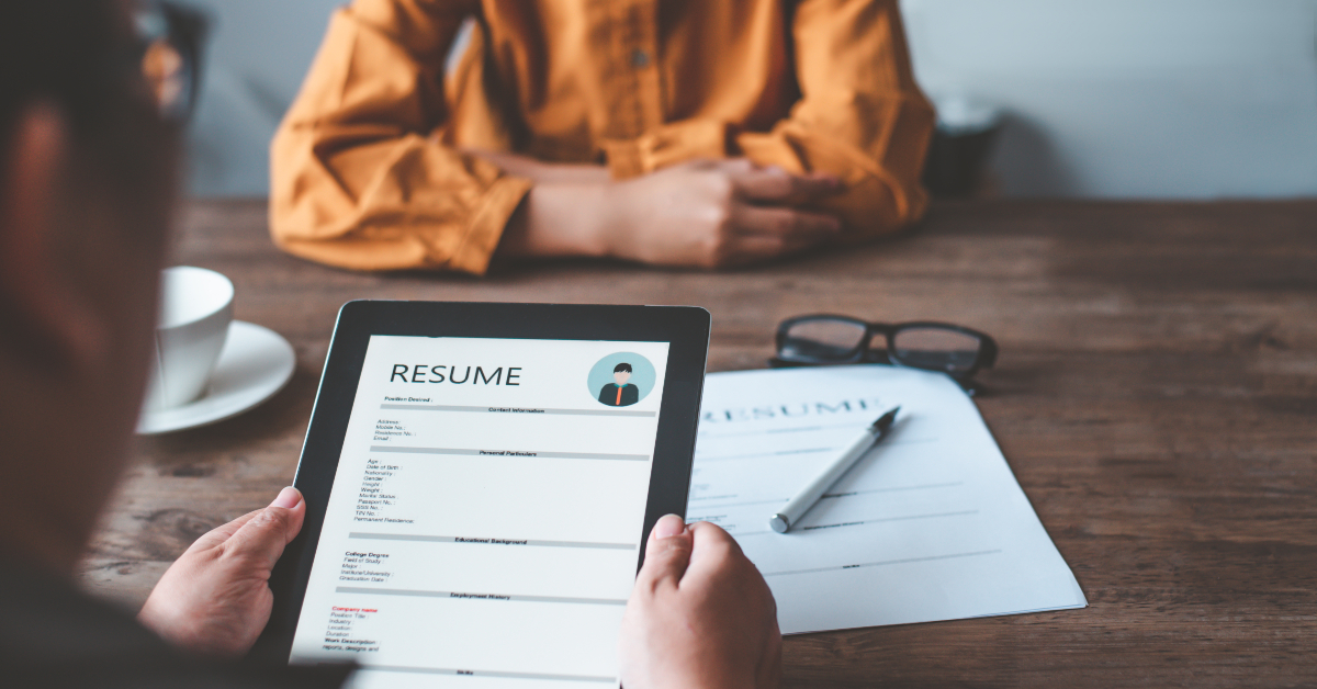 15 Dead End Jobs To Avoid at All Costs