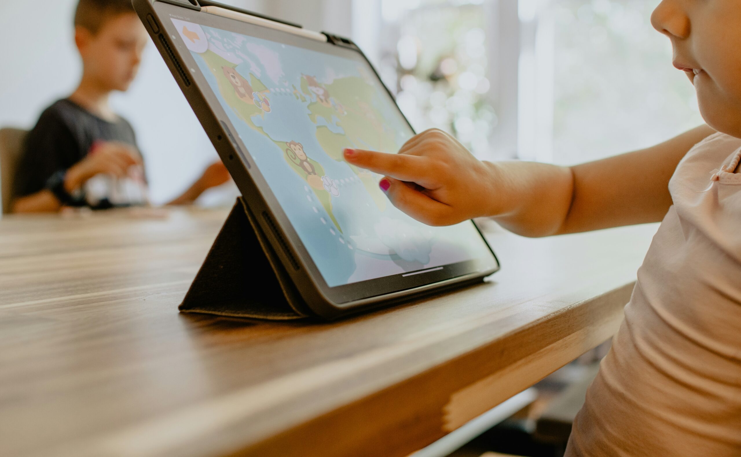 Gemini can make sense of the world around you, but don’t let it observe your children just yet